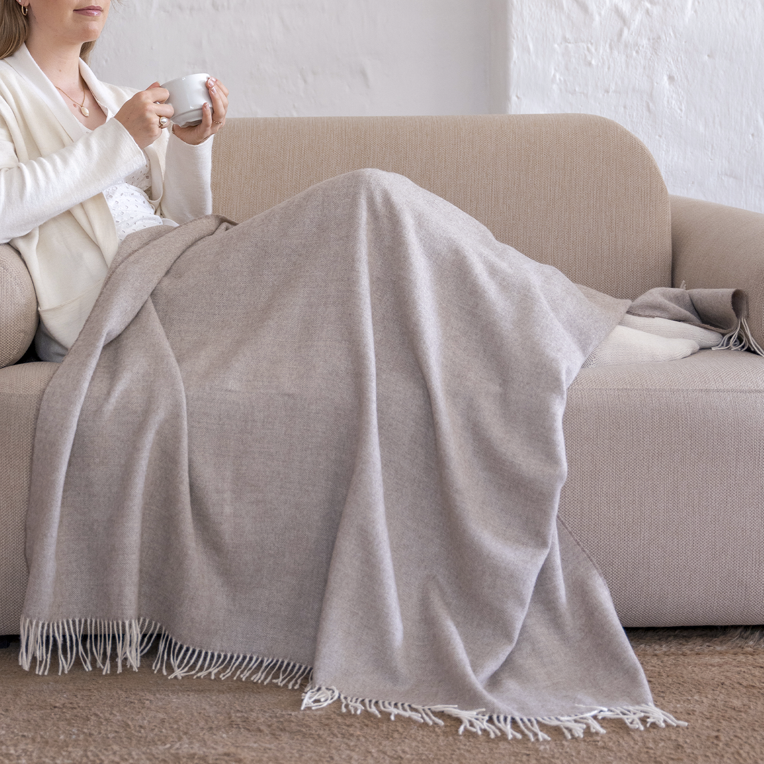 Zigzag Fringes Sand